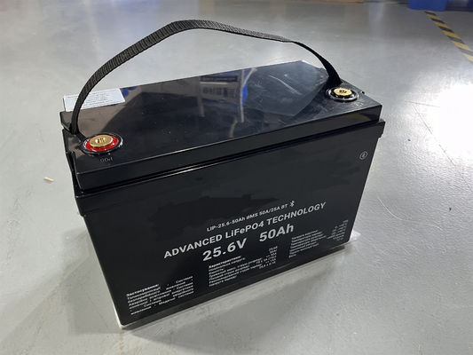 সৌর LiFePO4 স্টোরেজ ব্যাটারি 12.8V 100Ah 1280Wh 25.6V 50Ah মোটরহোম কারভ্যান ক্যাম্পিং আরভি গাড়ির জন্য
